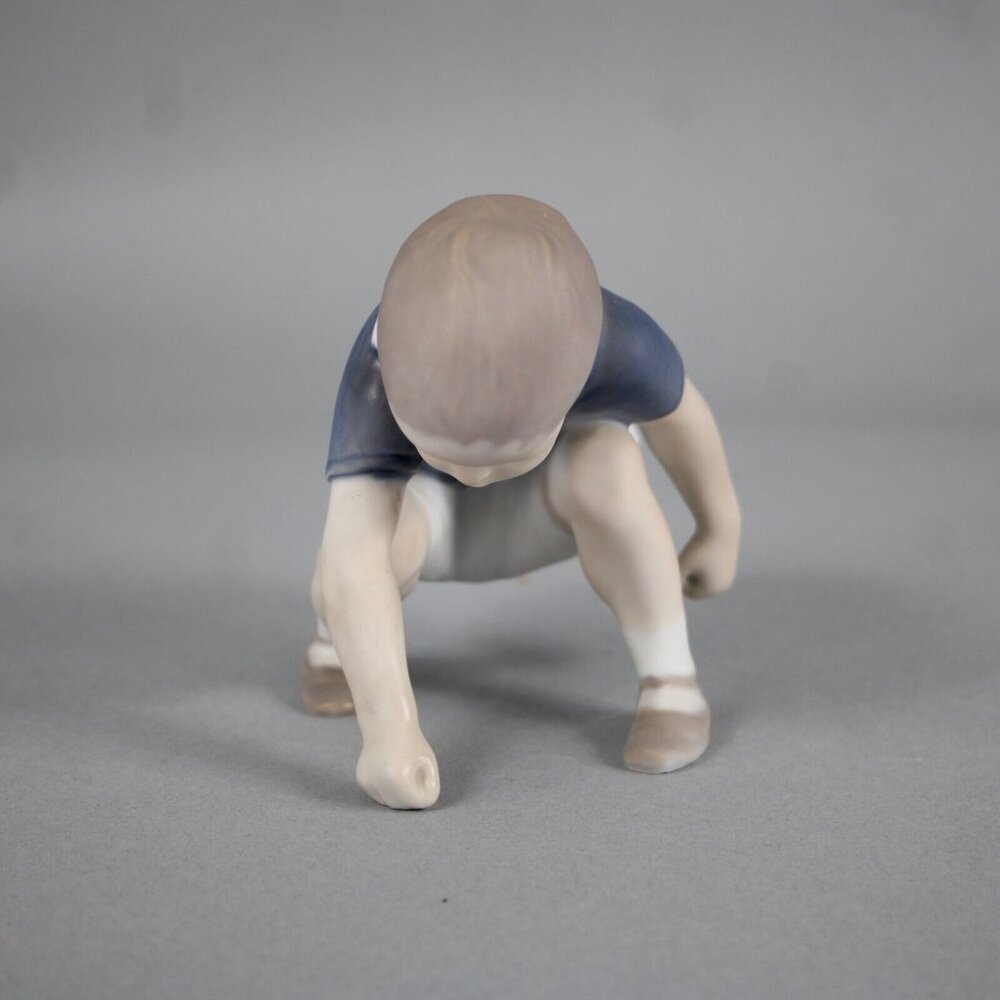 B & G Copenhagen Porcelain 1636 Dickie Boy 4.5" Figurine - Picture 2 of 16